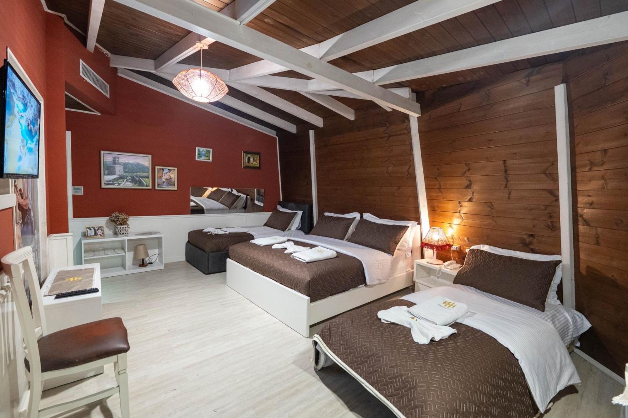 Hotel Aria Tiranë Ngoại thất bức ảnh