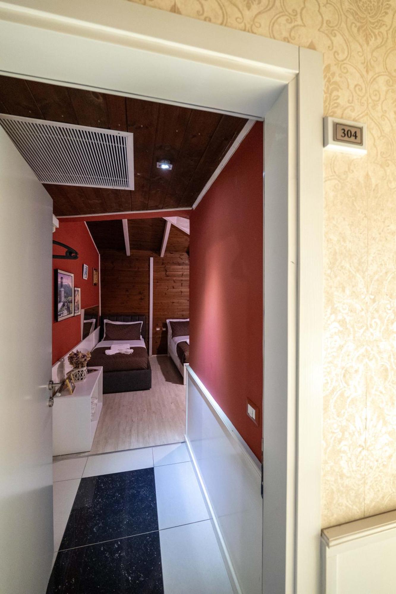 Hotel Aria Tiranë Ngoại thất bức ảnh