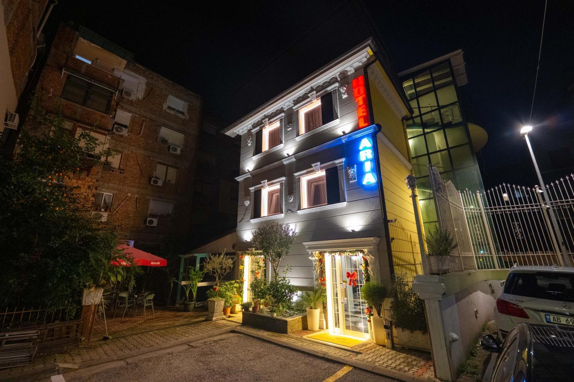 Hotel Aria Tiranë Ngoại thất bức ảnh