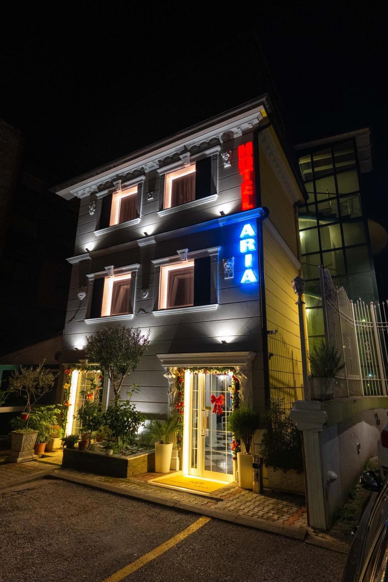 Hotel Aria Tiranë Ngoại thất bức ảnh